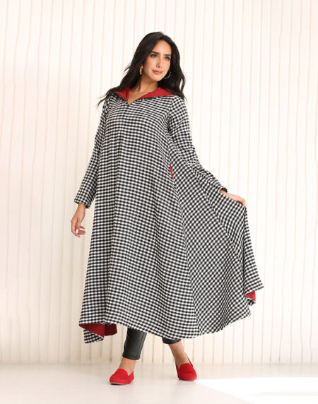 Hooded dress - Image 3