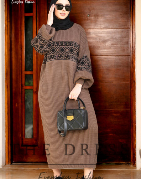 knitwear dress in pattern